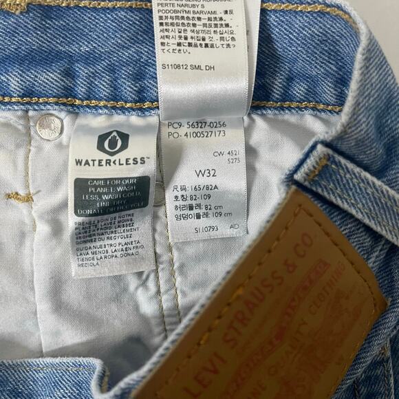 Levi’s 501 Denim Cutoff Button Fly Shorts Women’s - Size W32 - Picture 6 of 6